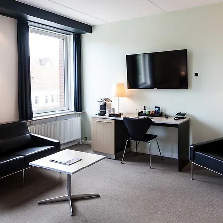 Ξενοδοχείο Britannia